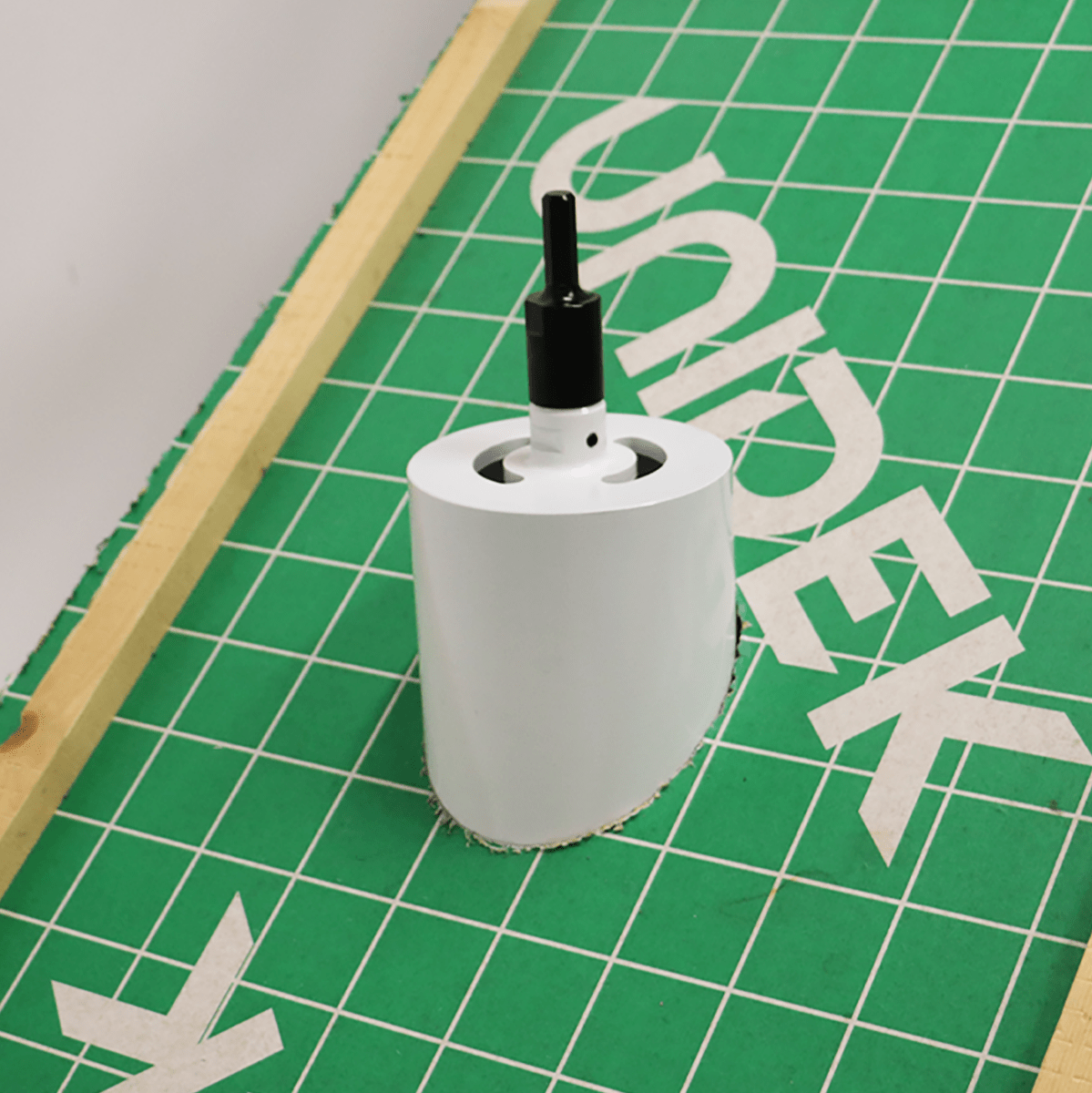 Bi-Metall Dachdurchführungsbohrer 110 mm (inkl. Adapter und Zentrierstift)