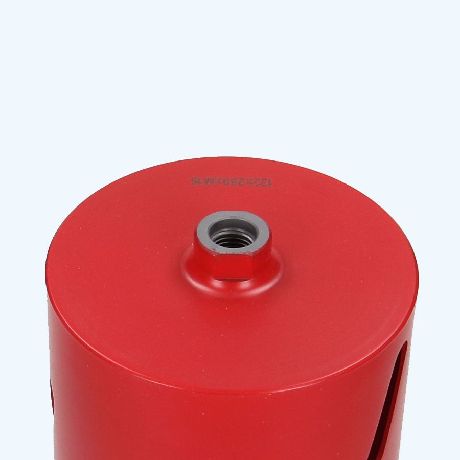 Diamantbohrer trocken 142 x 280 mm mit Seitenschlitzen Diamantbohrer trocken 142 x 280 mm mit Seitenschlitzen